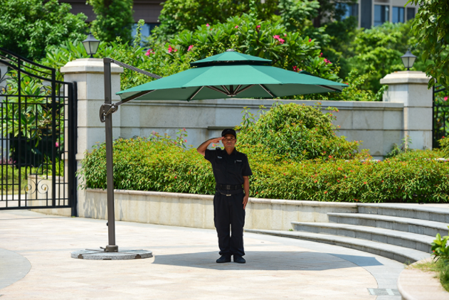南京雨傘定制 南京廣告?zhèn)?南京太陽(yáng)傘制作廠家直銷(xiāo)